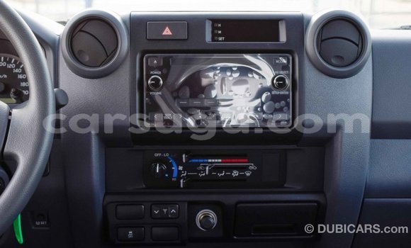 Buy Import Toyota Land Cruiser White Car in Import - Dubai in Burkina Faso Buy Import Toyota Land Cruiser White Car in Import - Dubai in Burkina Faso