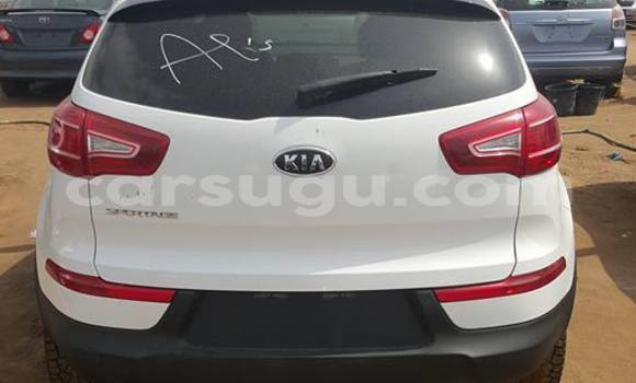 Sayi Sabo Kia Sportage White Mota in Ouagadougou a Burkina Faso Sayi Sabo Kia Sportage White Mota in Ouagadougou a Burkina Faso