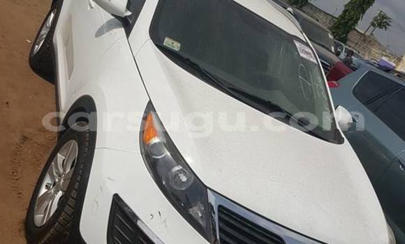 Sayi Sabo Kia Sportage White Mota in Ouagadougou a Burkina Faso Sayi Sabo Kia Sportage White Mota in Ouagadougou a Burkina Faso
