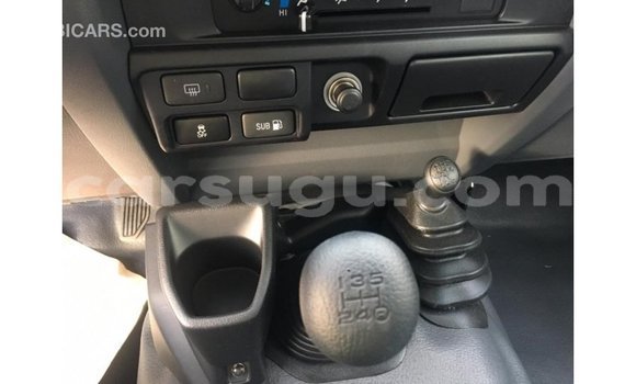 Buy Import Toyota Land Cruiser White Car in Import - Dubai in Burkina Faso Buy Import Toyota Land Cruiser White Car in Import - Dubai in Burkina Faso