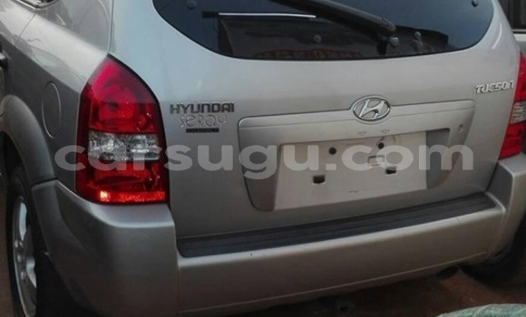 Acheter Occasion Voiture Hyundai Tucson Gris à Ouagadougou, Burkina-Faso Acheter Occasion Voiture Hyundai Tucson Gris à Ouagadougou, Burkina-Faso