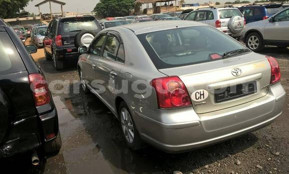 Acheter Occasion Voiture Toyota Avensis Gris à Ouagadougou, Burkina-Faso Acheter Occasion Voiture Toyota Avensis Gris à Ouagadougou, Burkina-Faso