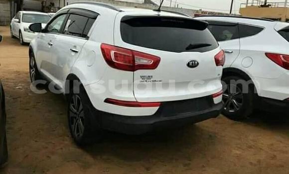Acheter Occasion Voiture Kia Sportage Gris à Ouagadougou, Burkina-Faso Acheter Occasion Voiture Kia Sportage Gris à Ouagadougou, Burkina-Faso
