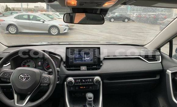 Acheter Neuf Voiture Toyota RAV4 Gris à Ouagadougou, Burkina-Faso Acheter Neuf Voiture Toyota RAV4 Gris à Ouagadougou, Burkina-Faso