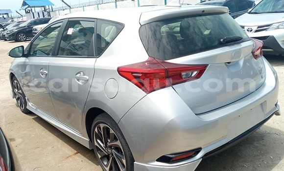 Acheter Occasion Voiture Toyota Auris Gris à Ouagadougou, Burkina-Faso Acheter Occasion Voiture Toyota Auris Gris à Ouagadougou, Burkina-Faso