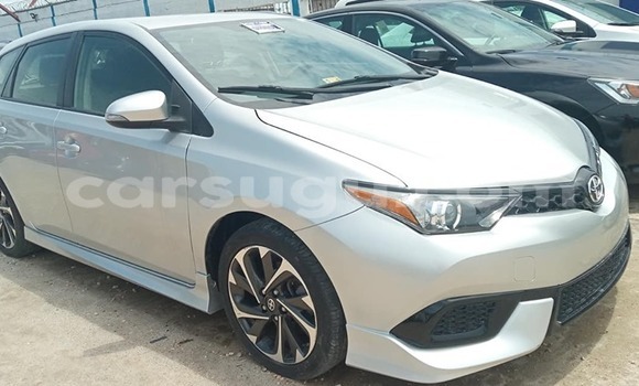 Acheter Occasion Voiture Toyota Auris Gris à Ouagadougou, Burkina-Faso Acheter Occasion Voiture Toyota Auris Gris à Ouagadougou, Burkina-Faso