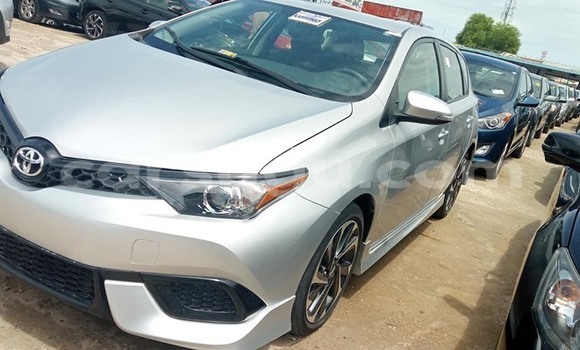 Acheter Occasion Voiture Toyota Auris Gris à Ouagadougou, Burkina-Faso Acheter Occasion Voiture Toyota Auris Gris à Ouagadougou, Burkina-Faso