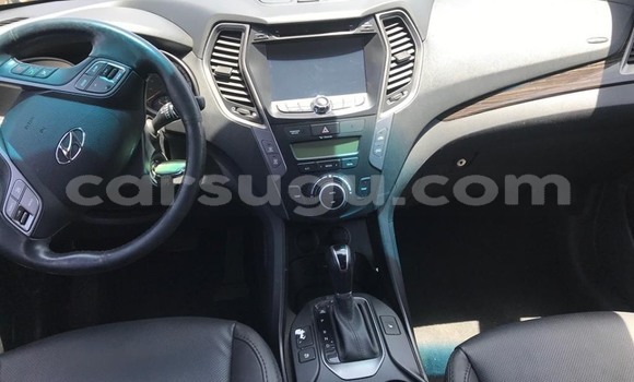 Acheter Occasion Voiture Hyundai Santa Fe Marron à Ouagadougou, Burkina-Faso Acheter Occasion Voiture Hyundai Santa Fe Marron à Ouagadougou, Burkina-Faso