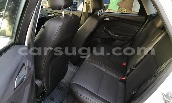 Acheter Neuf Voiture Ford Focus Blanc à Ouagadougou, Burkina-Faso Acheter Neuf Voiture Ford Focus Blanc à Ouagadougou, Burkina-Faso