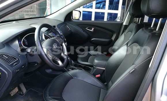 Acheter Neuf Voiture Hyundai Tucson Gris à Ouagadougou, Burkina-Faso Acheter Neuf Voiture Hyundai Tucson Gris à Ouagadougou, Burkina-Faso