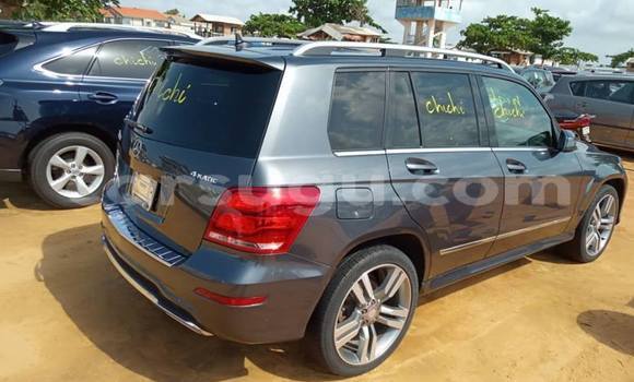 Acheter Occasion Voiture Mercedes-Benz GLK–Class Gris à Ouagadougou, Burkina-Faso Acheter Occasion Voiture Mercedes-Benz GLK–Class Gris à Ouagadougou, Burkina-Faso