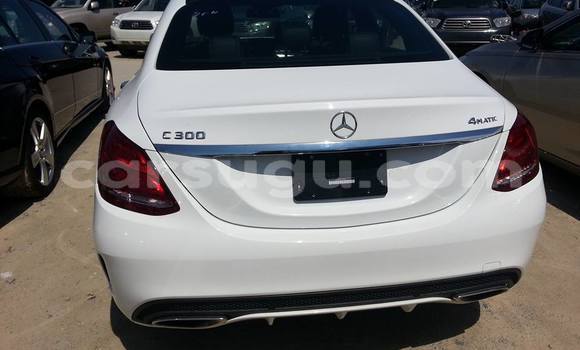 Sayi Na hannu Mercedes-Benz C–Class Sauran Mota in Ouagadougou a Burkina Faso Sayi Na hannu Mercedes-Benz C–Class Sauran Mota in Ouagadougou a Burkina Faso