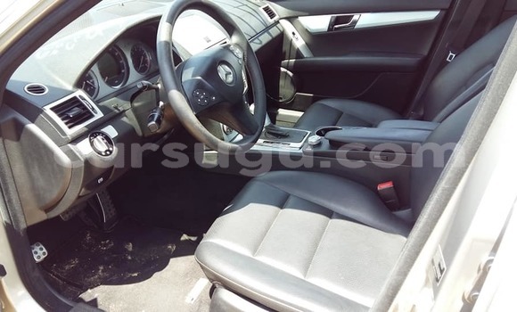 Sayi Na hannu Mercedes-Benz C–Class Sauran Mota in Ouagadougou a Burkina Faso Sayi Na hannu Mercedes-Benz C–Class Sauran Mota in Ouagadougou a Burkina Faso