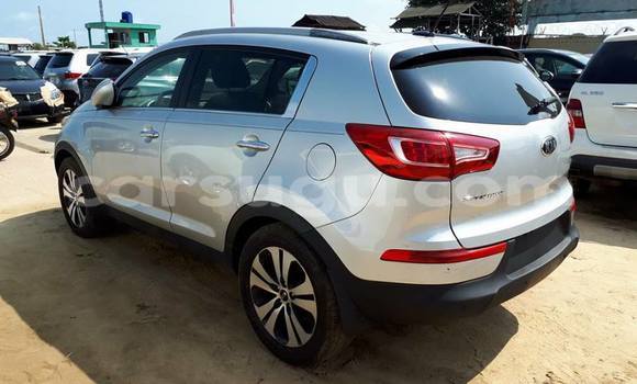 Acheter Occasion Voiture Kia Sportage Autre à Ouagadougou, Burkina-Faso Acheter Occasion Voiture Kia Sportage Autre à Ouagadougou, Burkina-Faso