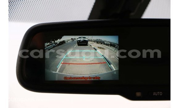 Sayi Imported Toyota Hiace White Mota in Import - Dubai a Burkina Faso Sayi Imported Toyota Hiace White Mota in Import - Dubai a Burkina Faso