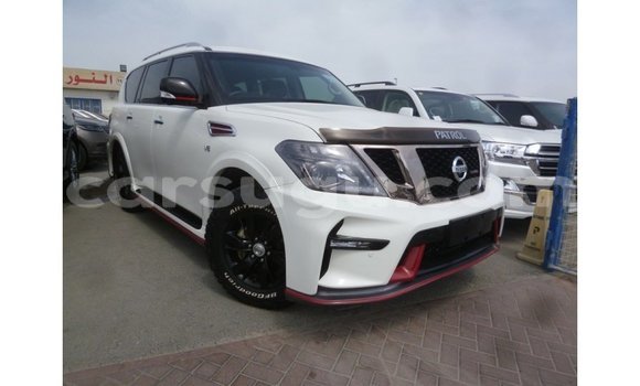 Sayi Imported Nissan Patrol White Mota in Import - Dubai a Burkina Faso Sayi Imported Nissan Patrol White Mota in Import - Dubai a Burkina Faso
