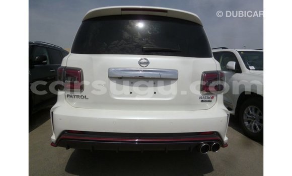 Sayi Imported Nissan Patrol White Mota in Import - Dubai a Burkina Faso Sayi Imported Nissan Patrol White Mota in Import - Dubai a Burkina Faso