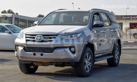 Acheter Import Voiture Toyota Fortuner Autre à Import - Dubai, Burkina-Faso Acheter Import Voiture Toyota Fortuner Autre à Import - Dubai, Burkina-Faso