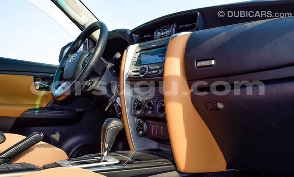 Acheter Import Voiture Toyota Fortuner Autre à Import - Dubai, Burkina-Faso Acheter Import Voiture Toyota Fortuner Autre à Import - Dubai, Burkina-Faso