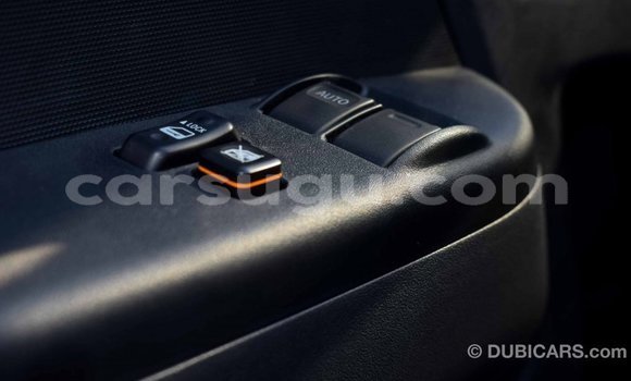 Acheter Import Voiture Toyota Hiace Blanc à Import - Dubai, Burkina-Faso Acheter Import Voiture Toyota Hiace Blanc à Import - Dubai, Burkina-Faso