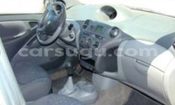 Sayi Na hannu Toyota Yaris Sauran Mota in Ouagadougou a Burkina Faso Sayi Na hannu Toyota Yaris Sauran Mota in Ouagadougou a Burkina Faso