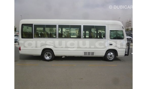 Sayi Imported Toyota Coaster White Mota in Import - Dubai a Burkina Faso Sayi Imported Toyota Coaster White Mota in Import - Dubai a Burkina Faso