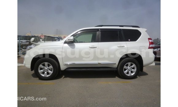 Sayi Imported Toyota Prado White Mota in Import - Dubai a Burkina Faso Sayi Imported Toyota Prado White Mota in Import - Dubai a Burkina Faso