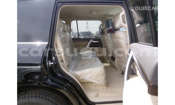 Sayi Imported Toyota Land Cruiser Black Mota in Import - Dubai a Burkina Faso Sayi Imported Toyota Land Cruiser Black Mota in Import - Dubai a Burkina Faso