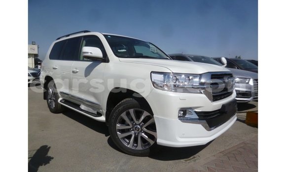 Buy Import Toyota Land Cruiser White Car in Import - Dubai in Burkina Faso Buy Import Toyota Land Cruiser White Car in Import - Dubai in Burkina Faso