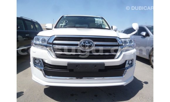 Buy Import Toyota Land Cruiser White Car in Import - Dubai in Burkina Faso Buy Import Toyota Land Cruiser White Car in Import - Dubai in Burkina Faso