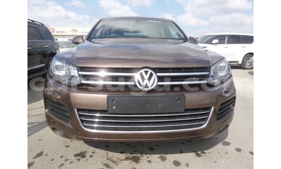 Sayi Imported Volkswagen Touareg Brown Mota in Import - Dubai a Burkina Faso Sayi Imported Volkswagen Touareg Brown Mota in Import - Dubai a Burkina Faso