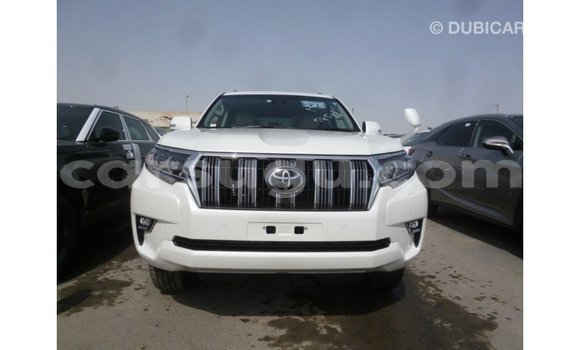 Sayi Imported Toyota Prado White Mota in Import - Dubai a Burkina Faso Sayi Imported Toyota Prado White Mota in Import - Dubai a Burkina Faso