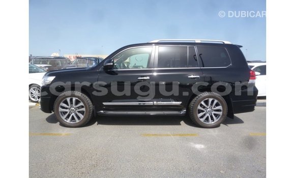 Sayi Imported Toyota Land Cruiser Black Mota in Import - Dubai a Burkina Faso Sayi Imported Toyota Land Cruiser Black Mota in Import - Dubai a Burkina Faso