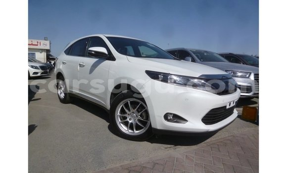 Sayi Imported Toyota Harrier White Mota in Import - Dubai a Burkina Faso Sayi Imported Toyota Harrier White Mota in Import - Dubai a Burkina Faso