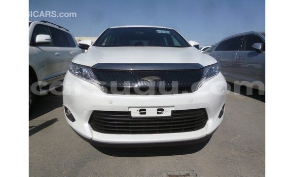 Sayi Imported Toyota Harrier White Mota in Import - Dubai a Burkina Faso Sayi Imported Toyota Harrier White Mota in Import - Dubai a Burkina Faso