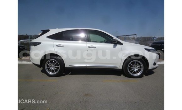 Sayi Imported Toyota Harrier White Mota in Import - Dubai a Burkina Faso Sayi Imported Toyota Harrier White Mota in Import - Dubai a Burkina Faso