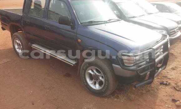 Acheter Neuf Voiture Toyota Corolla Bleu à Ouagadougou, Burkina-Faso Acheter Neuf Voiture Toyota Corolla Bleu à Ouagadougou, Burkina-Faso