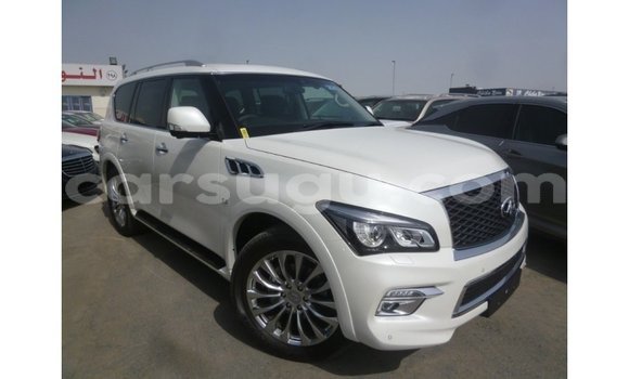 Acheter Import Voiture Infiniti Q Blanc à Import - Dubai, Burkina-Faso