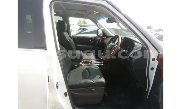 Sayi Imported Infiniti Q White Mota in Import - Dubai a Burkina Faso Sayi Imported Infiniti Q White Mota in Import - Dubai a Burkina Faso