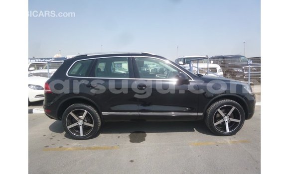 Acheter Import Voiture Volkswagen Touareg Noir à Import - Dubai, Burkina-Faso Acheter Import Voiture Volkswagen Touareg Noir à Import - Dubai, Burkina-Faso