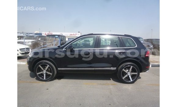 Acheter Import Voiture Volkswagen Touareg Noir à Import - Dubai, Burkina-Faso Acheter Import Voiture Volkswagen Touareg Noir à Import - Dubai, Burkina-Faso