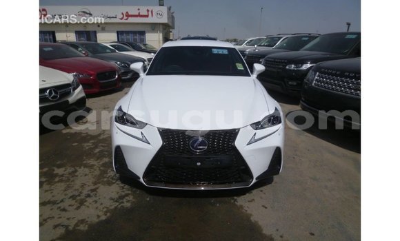 Sayi Imported Lexus IS White Mota in Import - Dubai a Burkina Faso Sayi Imported Lexus IS White Mota in Import - Dubai a Burkina Faso