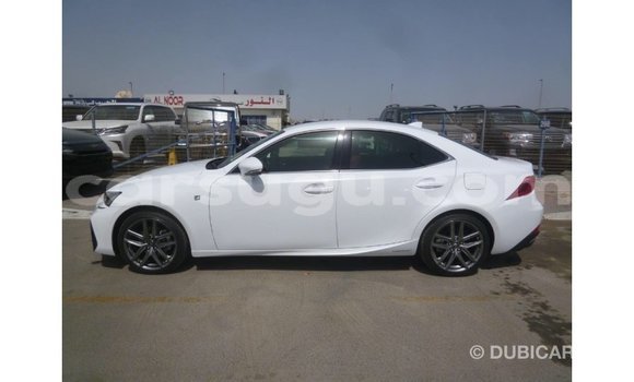 Sayi Imported Lexus IS White Mota in Import - Dubai a Burkina Faso Sayi Imported Lexus IS White Mota in Import - Dubai a Burkina Faso