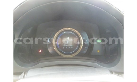 Sayi Imported Lexus IS White Mota in Import - Dubai a Burkina Faso Sayi Imported Lexus IS White Mota in Import - Dubai a Burkina Faso