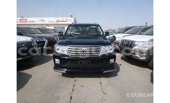 Sayi Imported Toyota Land Cruiser Black Mota in Import - Dubai a Burkina Faso Sayi Imported Toyota Land Cruiser Black Mota in Import - Dubai a Burkina Faso