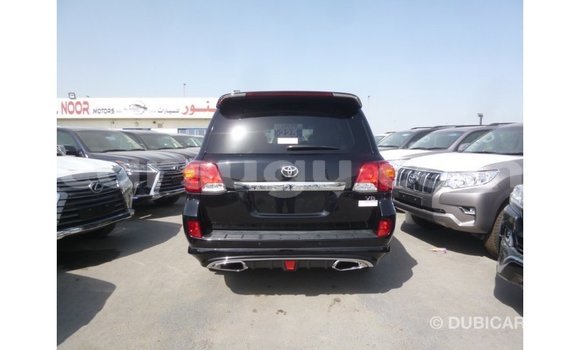 Sayi Imported Toyota Land Cruiser Black Mota in Import - Dubai a Burkina Faso Sayi Imported Toyota Land Cruiser Black Mota in Import - Dubai a Burkina Faso