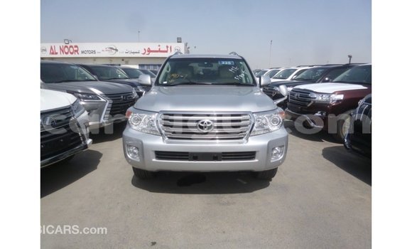 Sayi Imported Toyota Land Cruiser Sauran Mota in Import - Dubai a Burkina Faso Sayi Imported Toyota Land Cruiser Sauran Mota in Import - Dubai a Burkina Faso