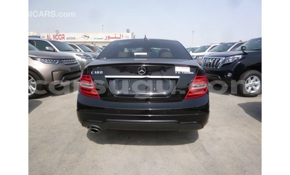 Sayi Imported Mercedes-Benz 190 Black Mota in Import - Dubai a Burkina Faso Sayi Imported Mercedes-Benz 190 Black Mota in Import - Dubai a Burkina Faso