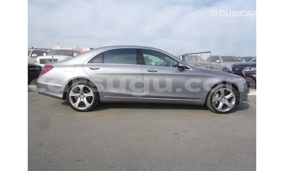 Acheter Import Voiture Mercedes-Benz 190 Autre à Import - Dubai, Burkina-Faso Acheter Import Voiture Mercedes-Benz 190 Autre à Import - Dubai, Burkina-Faso