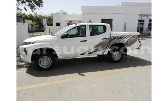 Buy Import Mitsubishi L200 White Car in Import - Dubai in Burkina Faso Buy Import Mitsubishi L200 White Car in Import - Dubai in Burkina Faso